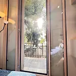 L&r - Casa Ditto - Finemente Ristrutturato Con Aria Condizionata, Balcone E Parcheggio A Poca Distanza Apartman *