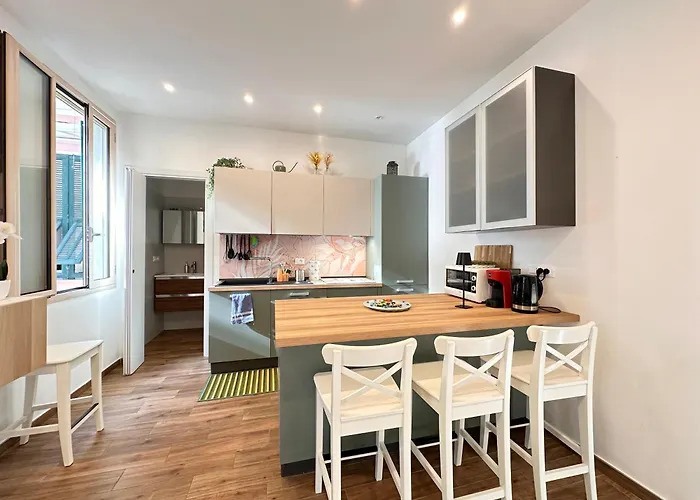 L&r - Casa Ditto - Finemente Ristrutturato Con Aria Condizionata, Balcone E Parcheggio A Poca Distanza شقة