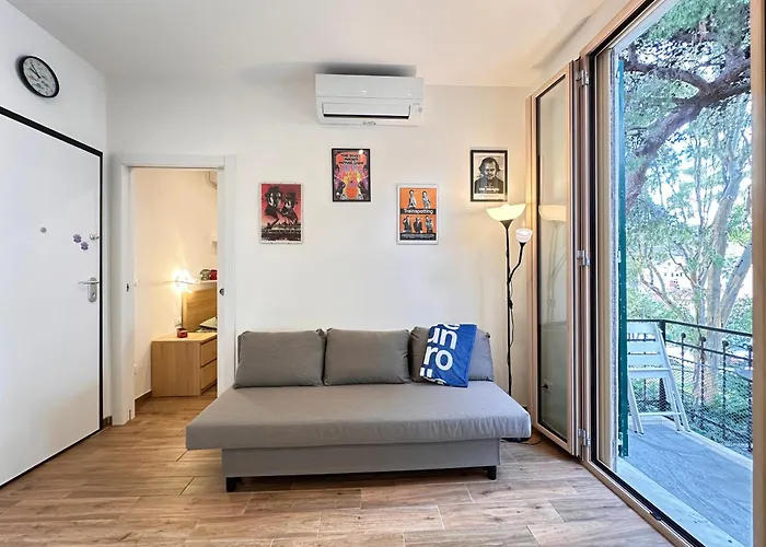 L&r - Casa Ditto - Finemente Ristrutturato Con Aria Condizionata, Balcone E Parcheggio A Poca Distanza * سانريمو